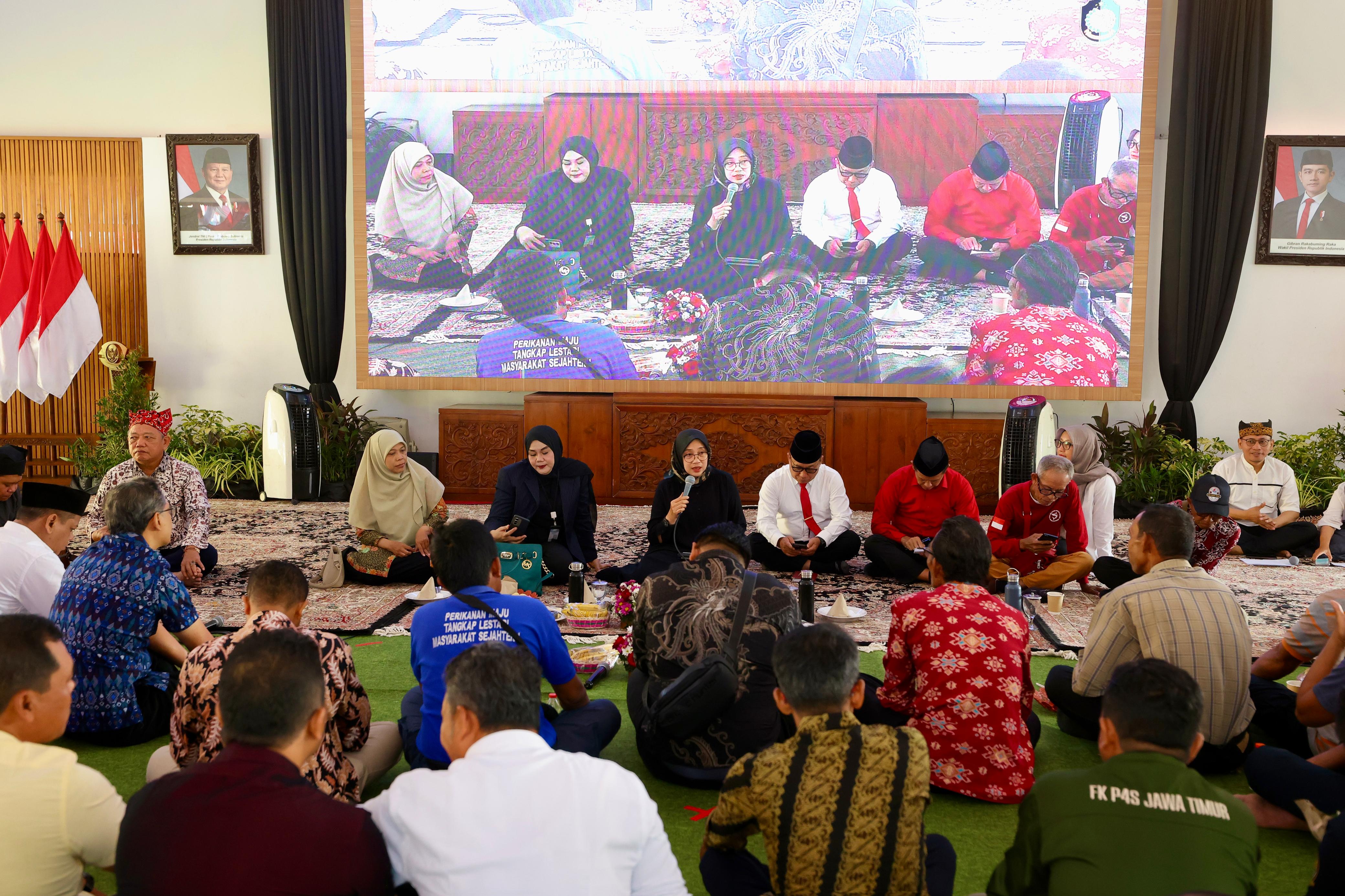 Gesah Bareng Bupati Ipuk, Urusan Petani, Nelayan hingga Peternak Banyuwangi Langsung Didengar dan Diberi Solusi