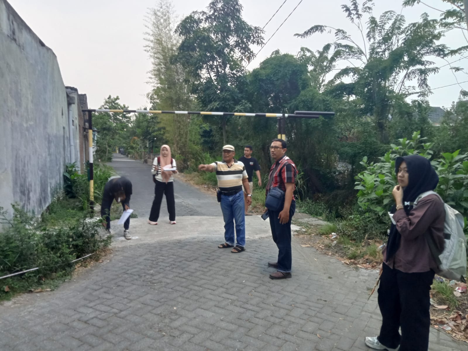 Warga Sambut Baik Pengukuran Saluran Air di Pondok Benowo Indah, Pembangunan Segera Dimulai