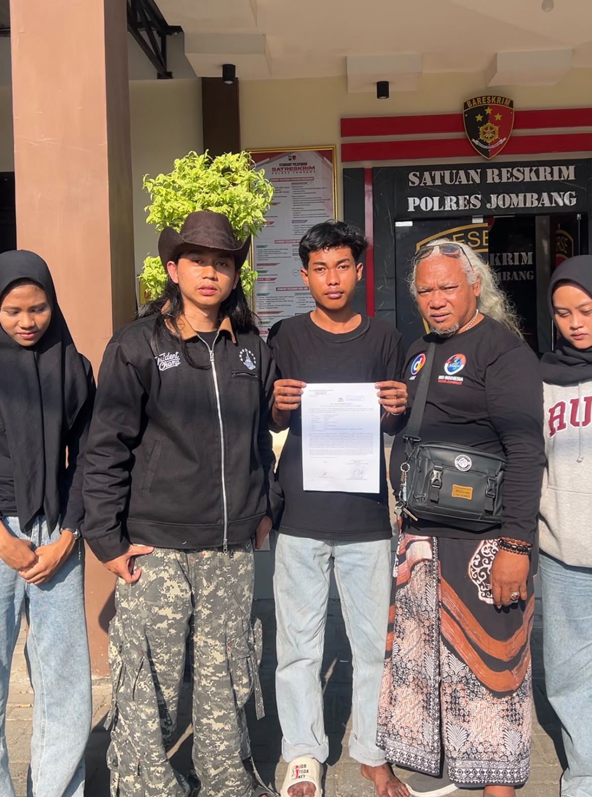 Pesilat Pagar Nusa Diduga Dihadang Kelompok Lain Menggunakan Sajam Usai Acara Ijazah Qubro di Jombang